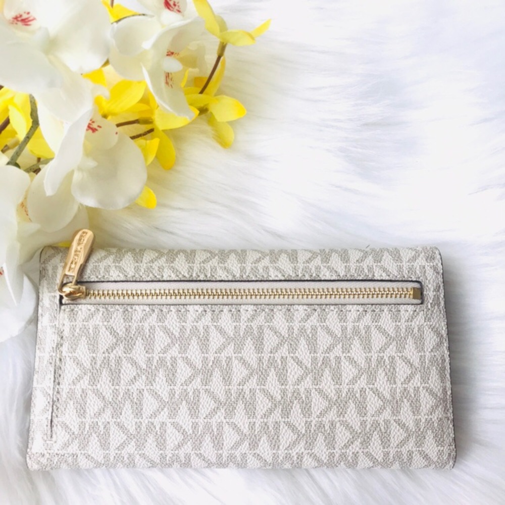 MICHAEL KORS LARGE TRIFOLD WALLET VANILLA LEATHER - Picture 4 of 8
